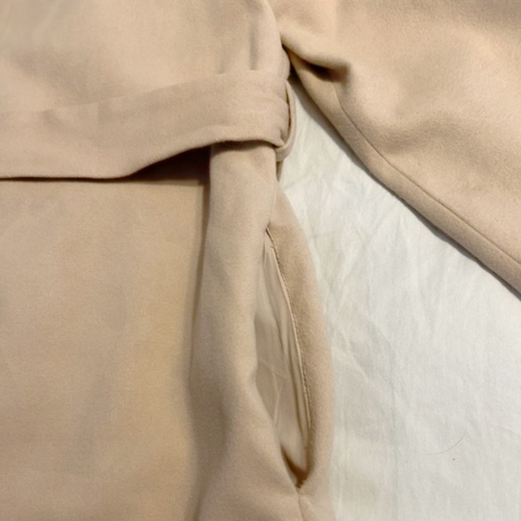 VICI Frederica Pocketed Faux Fur Collar Coat *NWOT* - Picture 9 of 14